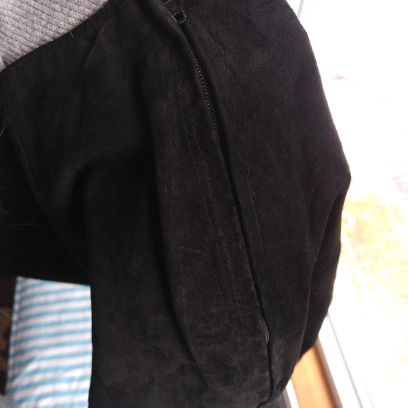 Vintage 80s Savannah Black Genuine Suede Pencil Skirt - Picture 5 of 7